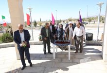 گزارش تصویری مراسم عطرافشانی و ادای احترام به مقام شامخ شهدای هشت سال دفاع مقدس